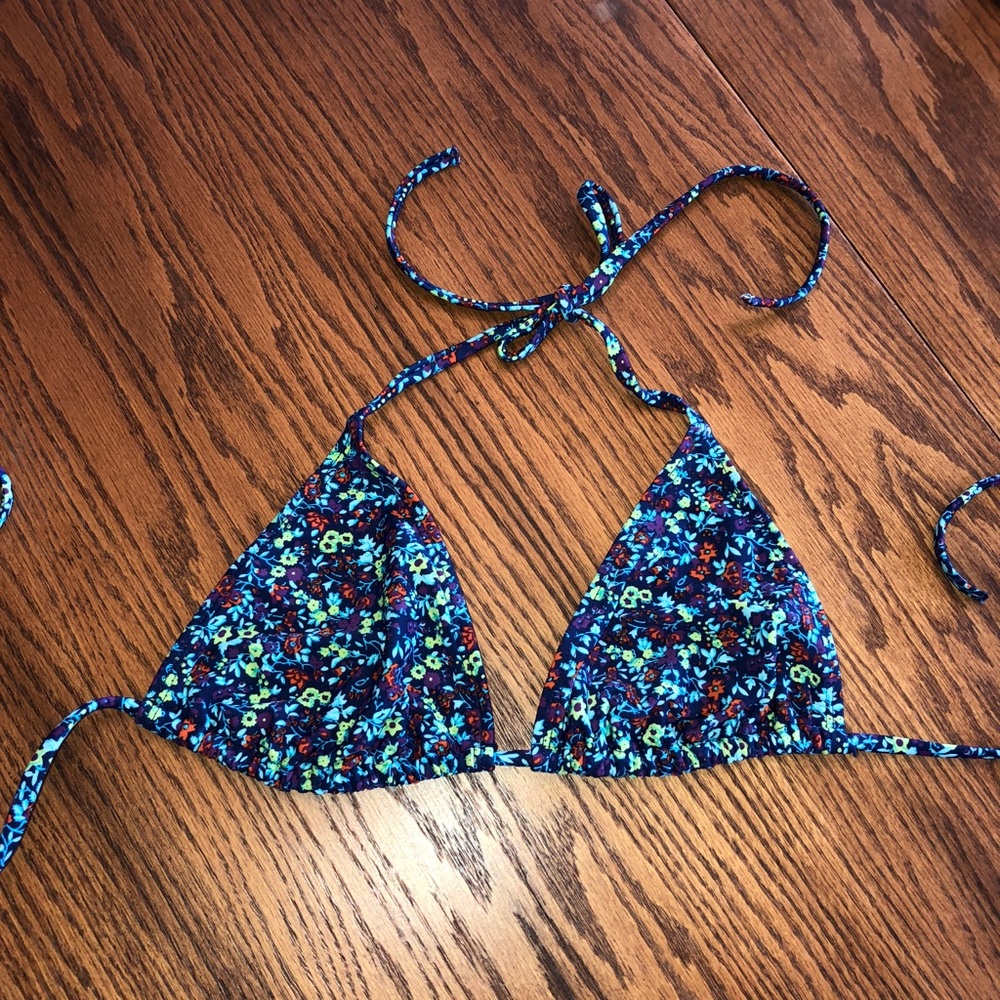 Bathing suit top